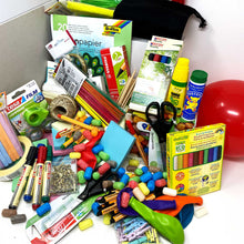 Laden Sie das Bild in den Galerie-Viewer, MAKERBOX – Design Thinking, Workshop- und Prototypingmaterial